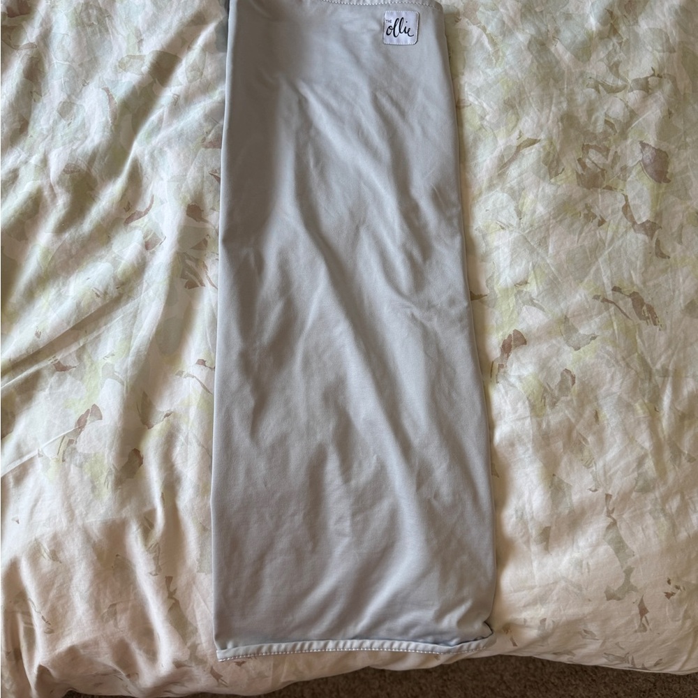 Ollie Swaddle Light Gray